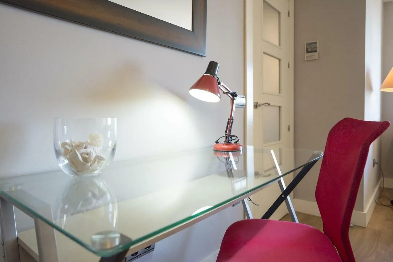 Lu&Cia Malaga Bay Apartment